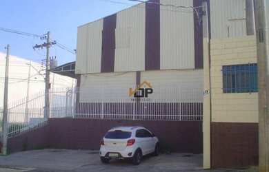 Imagem: O depósito possui 921m² de Área e está localizado em Recreio