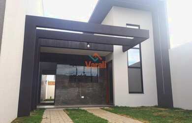 Imagem: A casa possui 3 Dormitórios, 2 Banheiros, 2 Vagas na garagem