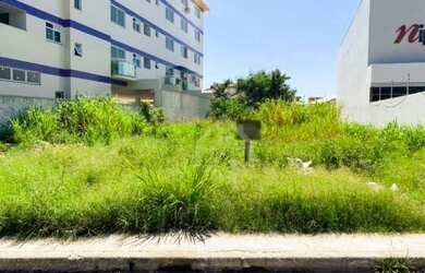 Imagem: O terreno possui 642m² de Área e está localizado em Centro