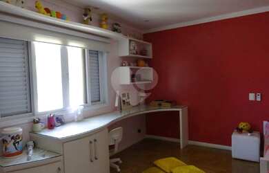 Imagem 15: Esquina Maravilhosa. Churrasqueira, 500m² de Área, 4 Vagas na garageme4...