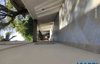 Imagem: O depósito possui 470m² de Área e está localizado em Jardim