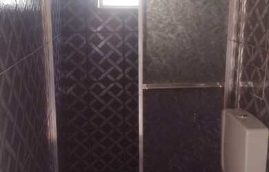 Imagem 4: Aluga se 700. Varanda, 1 Banheiroe1 Dormitório