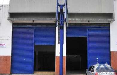 Imagem: O depósito possui 4 Vagas na garagem, 613m² de Área e está