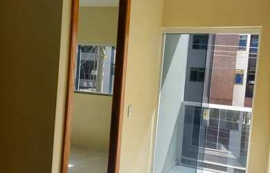 Imagem: O apartamento possui 2 Dormitórios e 1 Banheiro e está localizado