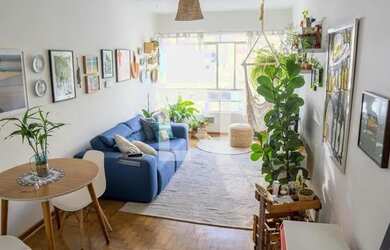 Imagem: O apartamento possui 3 Dormitórios, 1 Banheiro, 1 Vaga na garagem