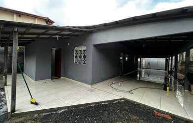 Imagem 4: Ótima casa no mecejana. Varanda, 3 Vagas na garageme3 Dormitórios