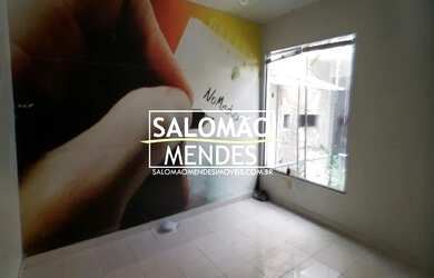 Imagem: O depósito possui 5 Vagas na garagem, 1.080m² de Área e