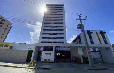 Imagem: O apartamento possui 3 Dormitórios, 2 Banheiros e 62m² de