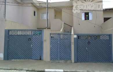 Imagem: A casa possui 1 Dormitório, 1 Banheiro, 1 Vaga na garagem e