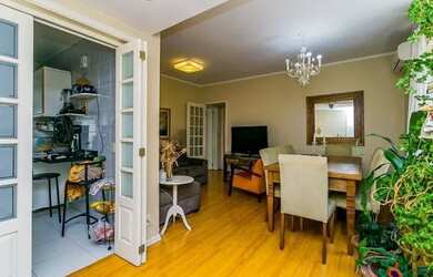 Imagem: O apartamento possui 2 Dormitórios, 2 Banheiros, 1 Vaga na