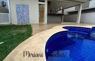 Imagem: A casa em condomínio possui 3 Dormitórios, 5 Banheiros, 2