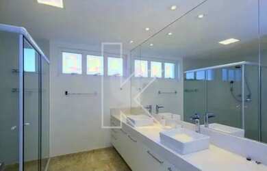 Imagem 16: Apartamento com 4 Quartos, sendo 4 suites e 7 banheiros para locação