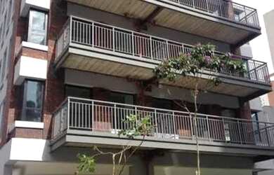 Imagem: O depósito possui 2 Vagas na garagem e 70m² de Área e está