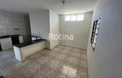 Imagem 7: Casa para alugar, 3 quartos, 1 vaga, Residencial Gramado - Uberlândia/MG...
