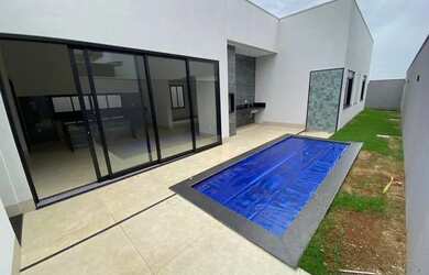 Imagem: A casa em condomínio possui 3 Dormitórios, 5 Banheiros, 4