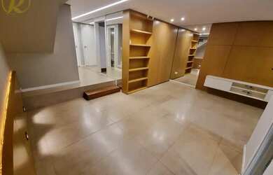 Imagem: A casa em condomínio possui 2 Dormitórios, 3 Banheiros, 2