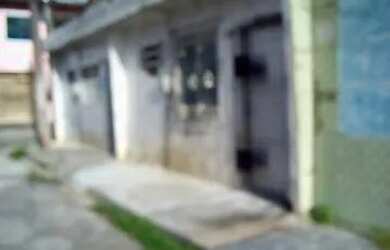 Imagem: A casa possui 1 Dormitório, 1 Banheiro, 30m² de Área e está