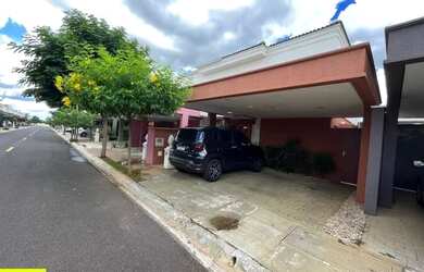 Imagem: A casa em condomínio possui 3 Dormitórios, 2 Banheiros, 2