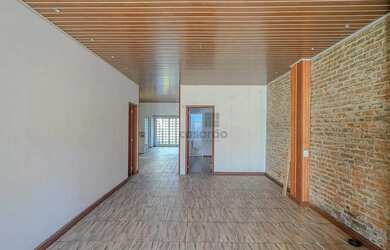 Imagem: A casa possui 3 Dormitórios, 3 Banheiros, 100m² de Área e