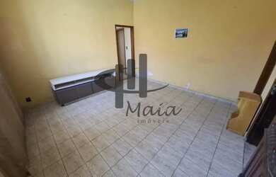 Imagem: A casa possui 2 Dormitórios, 2 Banheiros, 5 Vagas na garagem