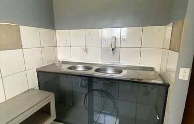 Imagem: O apartamento possui 2 Dormitórios, 1 Banheiro e está localizado