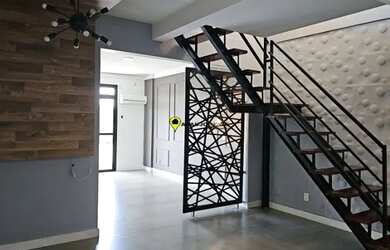 Imagem 3: Excelente cobertura a venda no Ed. Roma ( 4 quartos ) R$ 690 Mil OPORTUNIDADE!