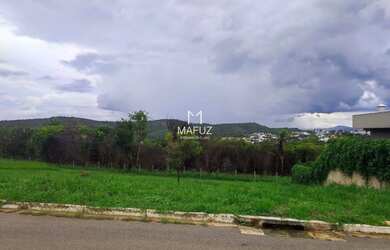 Imagem: O terreno possui 525m² de Área e está localizado em Gran