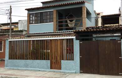 Imagem: A casa em condomínio possui 4 Dormitórios, 3 Banheiros, 2