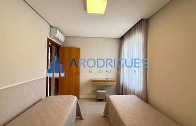 Imagem 9: Casa de Luxo em Alphaville Litoral Norte I - 4 Quartos, 2 Suítes, 2 Salas,...