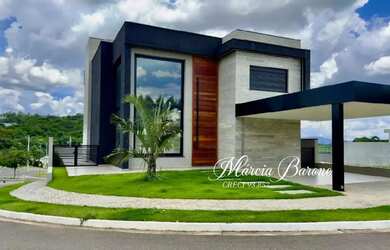 Imagem: A casa em condomínio possui 4 Dormitórios, 5 Banheiros, 2