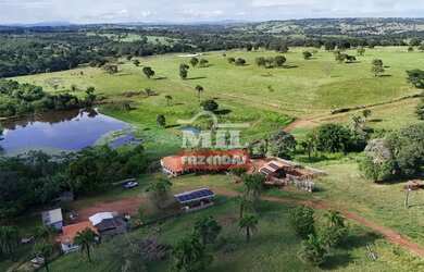 Imagem: A fazenda possui 500m² de Área e está localizado em Itapirapuã