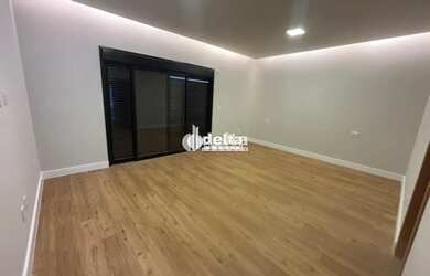 Imagem 12: Casa residencial em condomínio disponível para locação e venda no...