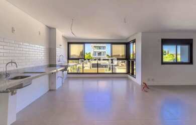 Imagem: O apartamento possui 1 Dormitório, 3 Banheiros, 2 Vagas na