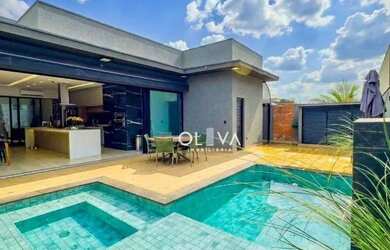 Imagem: A casa em condomínio possui 3 Dormitórios, 3 Banheiros, 4