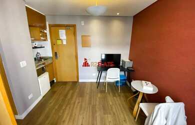 Imagem: O studio possui 1 Dormitório, 1 Banheiro, 1 Vaga na garagem