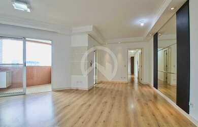 Imagem: O apartamento possui 3 Dormitórios, 2 Banheiros, 2 Vagas na