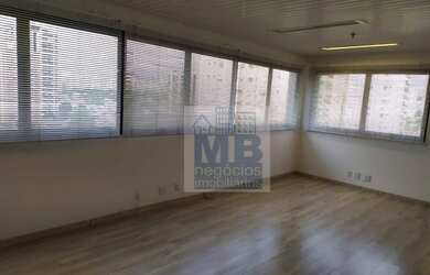 Imagem: O depósito possui 1 Vaga na garagem, 38m² de Área e está