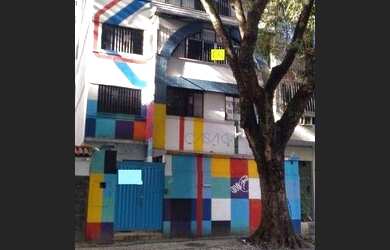 Imagem: O depósito possui 352m² de Área e está localizado em Copacabana