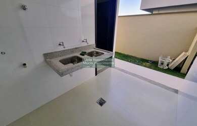 Imagem 9: Portal do Sol Green. 240m² de Área, 4 Vagas na garageme4 Dormitórios