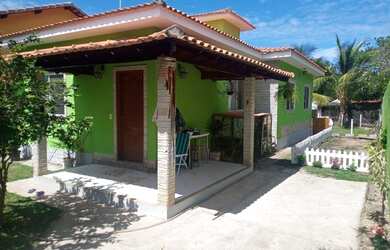 Imagem: A casa em condomínio possui 3 Dormitórios, 2 Banheiros, 3