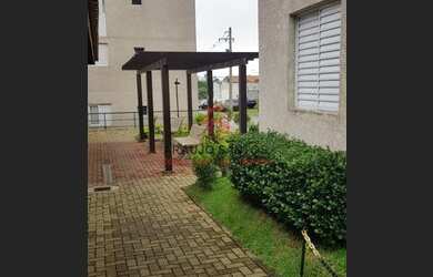 Imagem: O apartamento à venda possui 2 Dormitórios, 1 Banheiro, 1