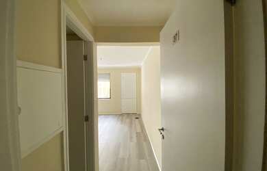 Imagem: O depósito possui 1 Vaga na garagem, 30m² de Área e está