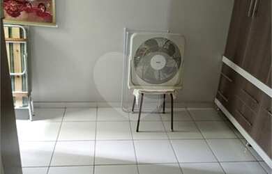 Imagem 16: Apartamento muito bem localizado, no miolo de Cascadura