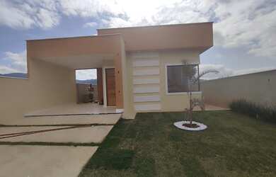 Imagem: A casa em condomínio possui 2 Dormitórios, 2 Banheiros, 1