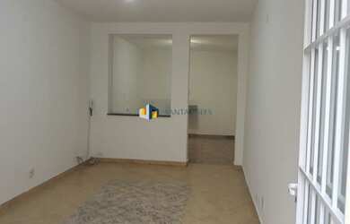 Imagem: O depósito possui 30m² de Área e está localizado em Vila