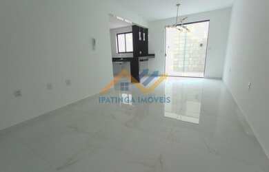 Imagem: O apartamento possui 3 Dormitórios, 1 Banheiro, 2 Vagas na