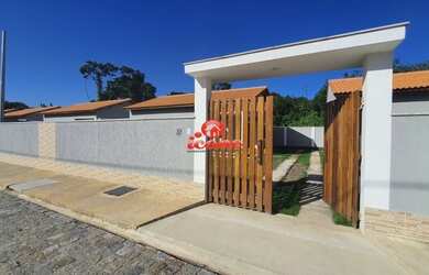 Imagem: A casa em condomínio possui 2 Dormitórios, 2 Banheiros, 5