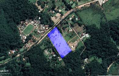 Imagem: O terreno possui 27.667m² de Área e está localizado em Caetetuba