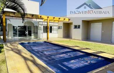 Imagem: A casa em condomínio possui 3 Dormitórios, 4 Banheiros, 4