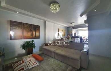 Imagem: O apartamento possui 3 Dormitórios, 2 Banheiros, 1 Vaga na